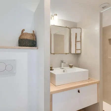 Avec Terrasse A 250 Metres Du Port Rivedoux-Plage