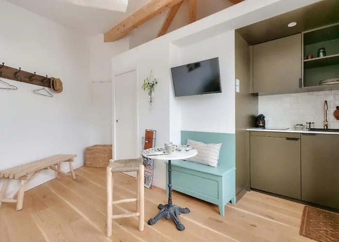 Avec Terrasse A 250 Metres Du Port Apartment