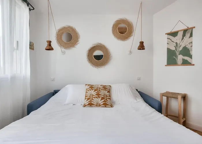 Avec Terrasse A 250 Metres Du Port Apartment